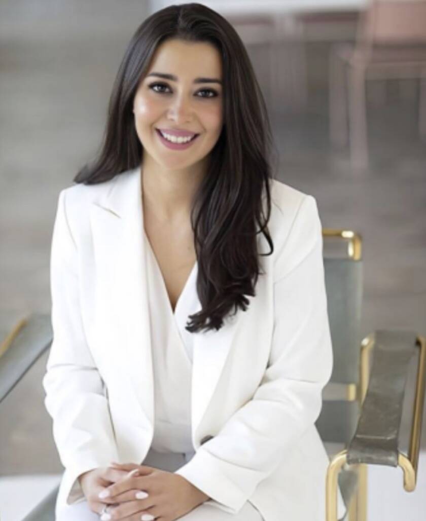 DR. Maryam SafIya, LAc. DACM.